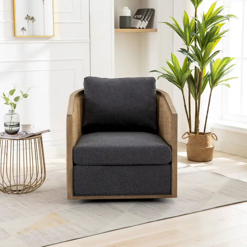 Fauteuil pivotant avec détails en rotin