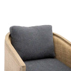 Fauteuil pivotant avec détails en rotin