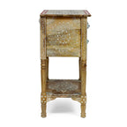 Table d'appoint en bois avec trois tiroirs et étagère inférieure ouverte