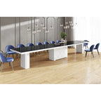 Grande table à manger extensible au fini lustré