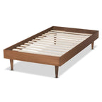 Cadre de lit plateforme en bois de style Mid-Century Modern – Fini Noyer Cendré
