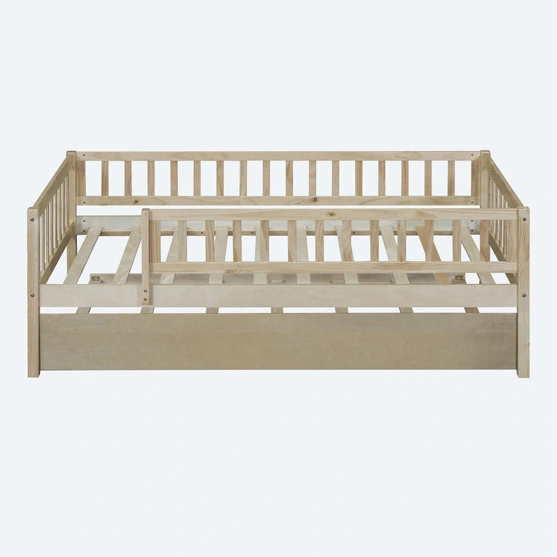 Lit de repos simple en bois avec lit gigogne et barrières de sécurité