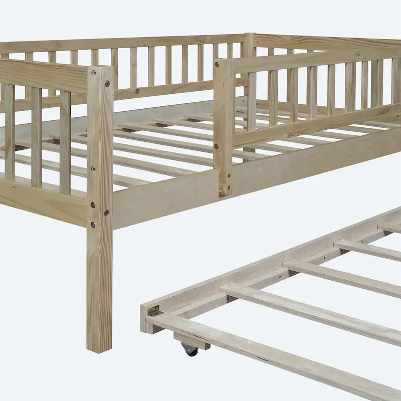 Lit de repos simple en bois avec lit gigogne et barrières de sécurité