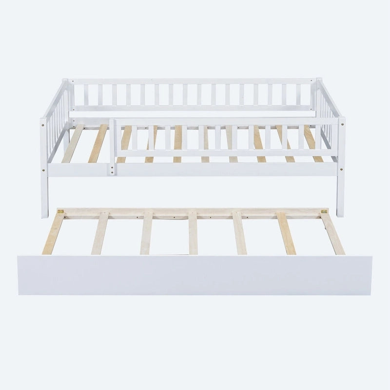 Lit de repos simple en bois avec lit gigogne et barrières de sécurité