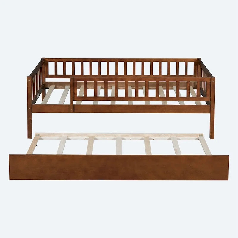 Lit de repos simple en bois avec lit gigogne et barrières de sécurité