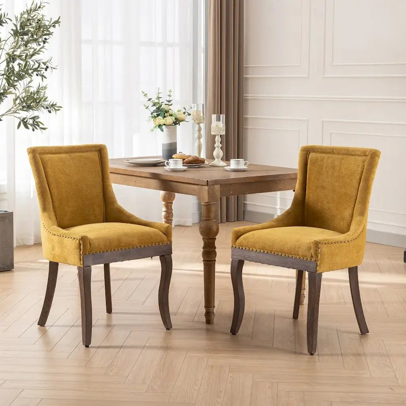 Chaise de salle à manger en tissu avec clous décoratifs et pieds chromés (lot de 2)