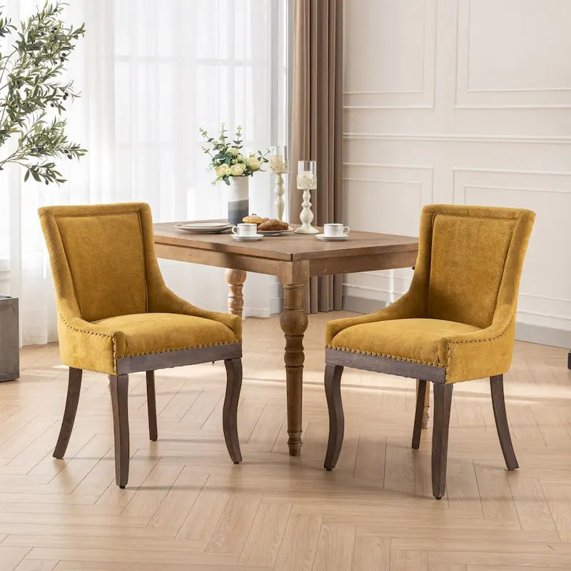 Chaise de salle à manger en tissu avec clous décoratifs et pieds chromés (lot de 2)